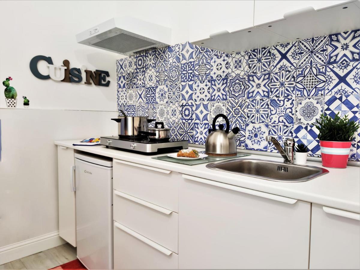 Central Apartments Caronda Street Catania Kültér fotó